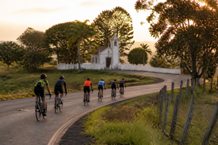 Maringá recebe pedal solidário por capelas e santuários em outubro