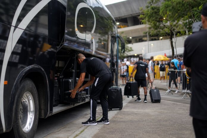 Maringá FC embarca para Fortaleza e abre caminhada na Série C