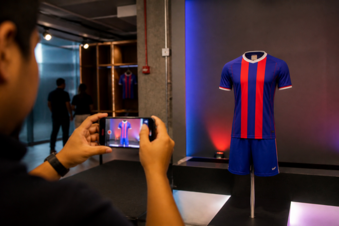 Paraná Clube lança terceira camisa com listras em azul e vermelho mais escuros