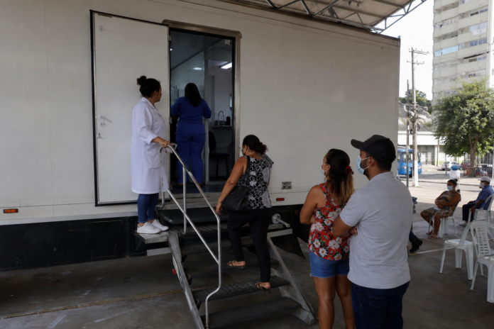 Carreta do Ministério da Saúde atende em Ponta Grossa com tomografia e ultrassom