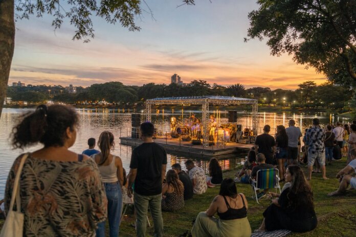 Projeto Sol Maior se apresenta no Lago Igapó em encontro de corais da OAB-PR