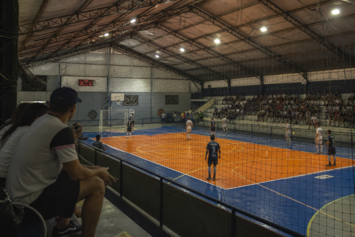 Stein Cascavel perde em São José e decide classificação na semifinal em casa