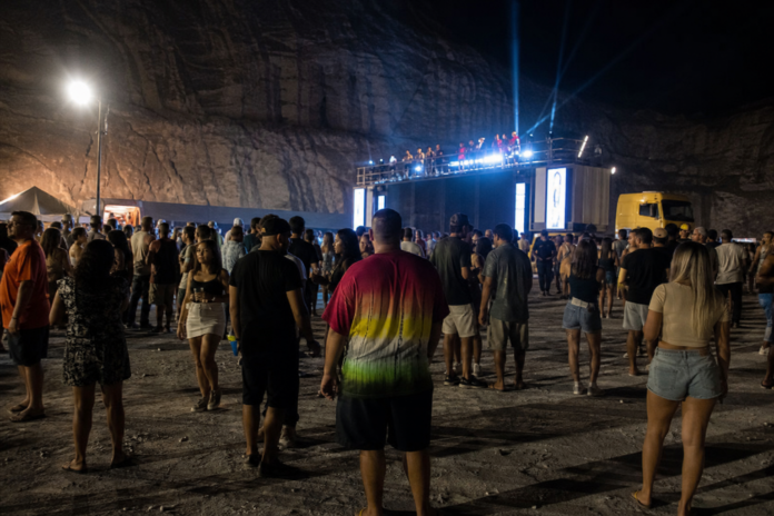 Parangolé traz sucessos do axé ao Curitiba Folia em dezembro na Pedreira Paulo Leminski