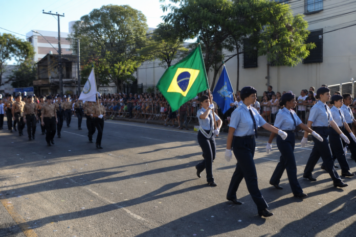 Desfile de 7 de Setembro reúne 85 pelotões em Guarapuava