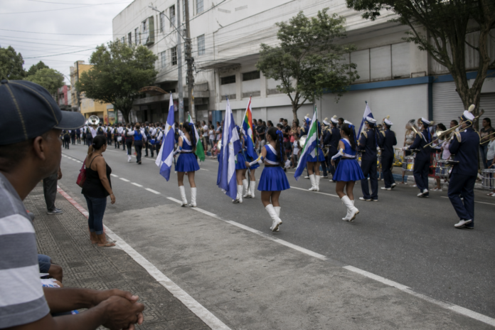 Desfile de 7 de Setembro em Irati reúne mais de 50 instituições