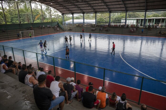 Pato Futsal estreia na Taça Brasil com empate contra ACBF