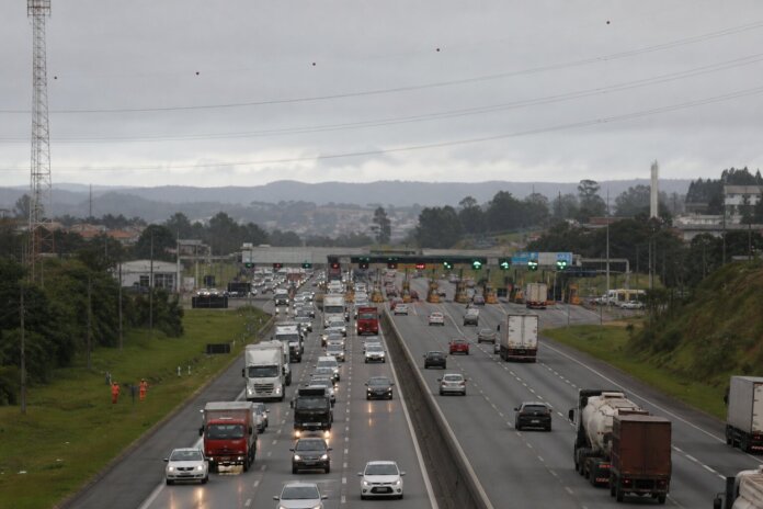 BR-277 registra movimento 3,7 vezes acima do normal no feriado de Independência