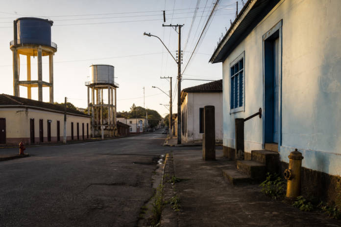Três cidades do Paraná ficam sem água nesta segunda
