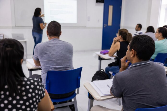 Projeto MEGA abre 50 vagas de curso grátis em Cascavel: inscrições até setembro