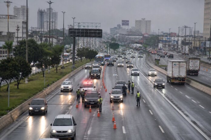 Cascavel começa a fiscalizar autopropelidos, 9 veículos foram removidos no primeiro dia