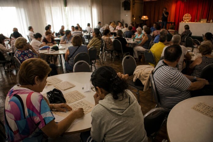 Patrulha Felina promove bingo beneficente em Londrina no domingo