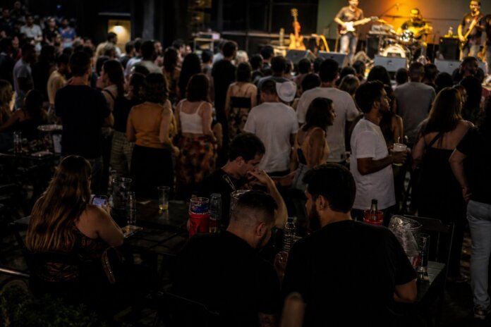 Alexandre Pires se apresenta no Sol de Verão em outubro, ingressos já estão à venda