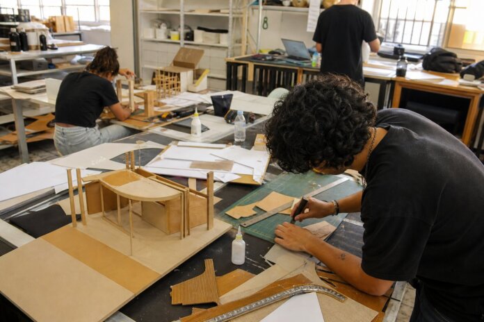 UTFPR abre vaga de estágio em Design em Curitiba: inscrições até 20 de setembro