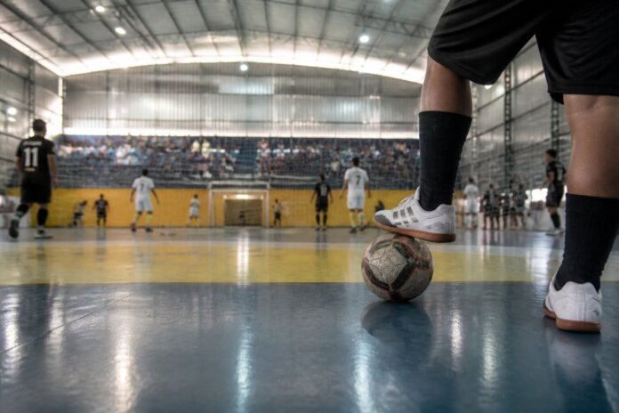 Campo Mourão enfrenta Cascavel no sábado para avançar nas quartas da LNF