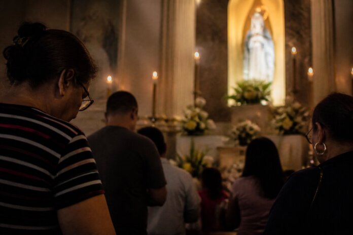 Dom Edgar Ertl preside abertura da Novena de Nossa Senhora da Salete em Beltrão