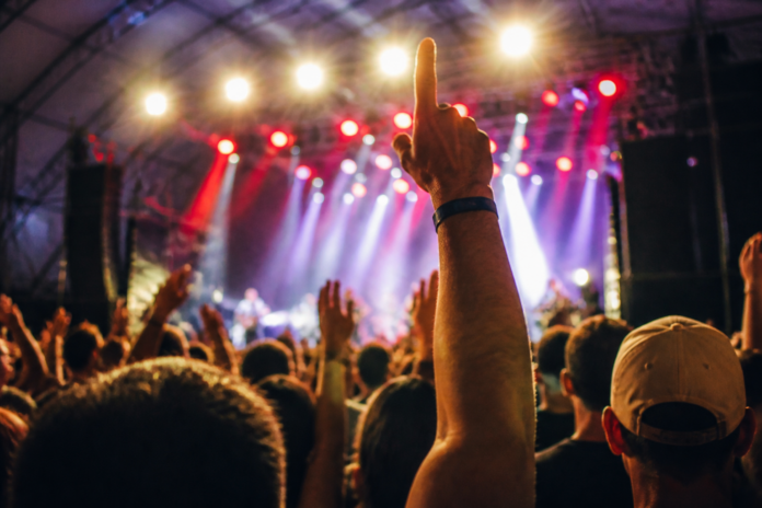 DJ de Beltrão toca no Rock in Rio, Roddy Lima se apresenta no palco eletrônico