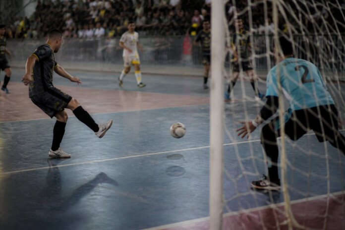 Cascavel Futsal é eliminado da Liga Nacional nas oitavas ao perder para Campo Mourão