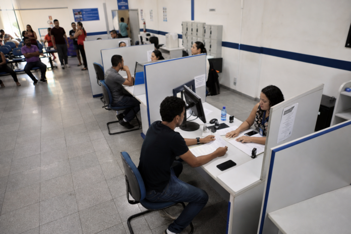 MEI com débitos deve se regularizar até janeiro de 2027 para não perder Simples Nacional