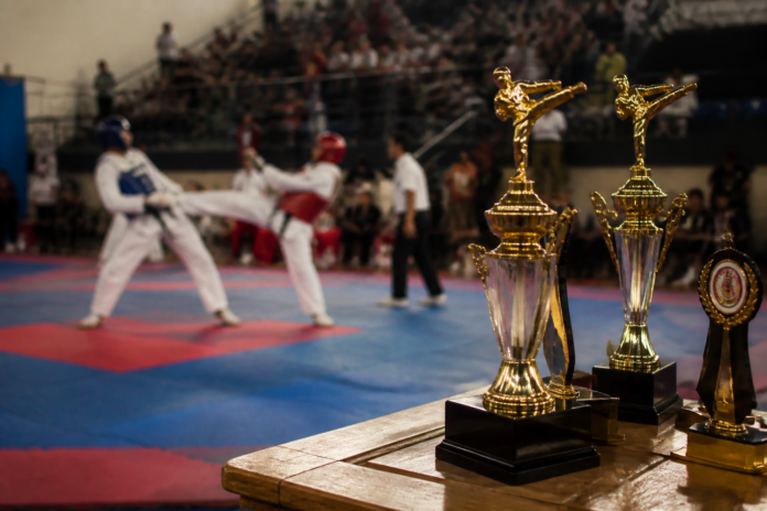 Maringá leva dois ouro na Copa Paraná e garante dupla na Copa do Brasil de Taekwondo
