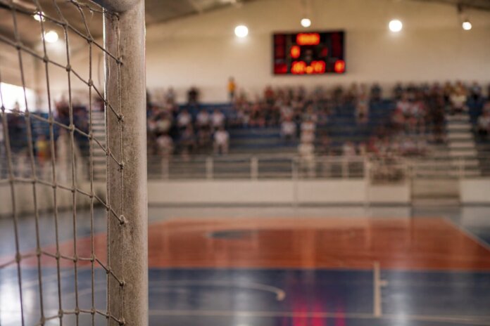 CAD enfrenta Umuarama pelas oitavas do Paranaense de futsal na quarta