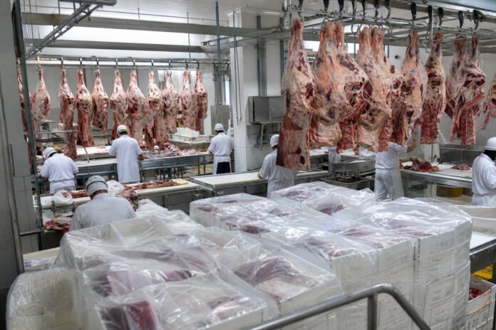 Brasil pode fornecer até 40% da nova cota de carne dos EUA sem tarifa
