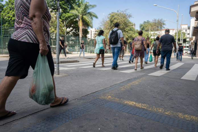 Advogado explica cuidados jurídicos na compra e venda de imóveis