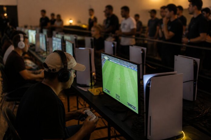 Sarandi realiza campeonato de videogame EA Sports FC 26 com 32 participantes no dia 27