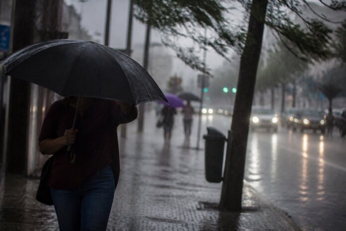 Último ciclone do inverno pode atingir Brasil entre domingo e segunda
