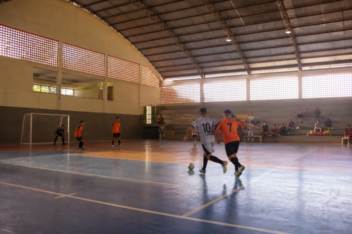 Futsal em Guaíra começa com 38 equipes em três categorias