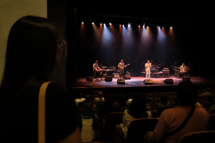 Tetê Espíndola canta tributo a Inezita Barroso em Londrina no dia 25