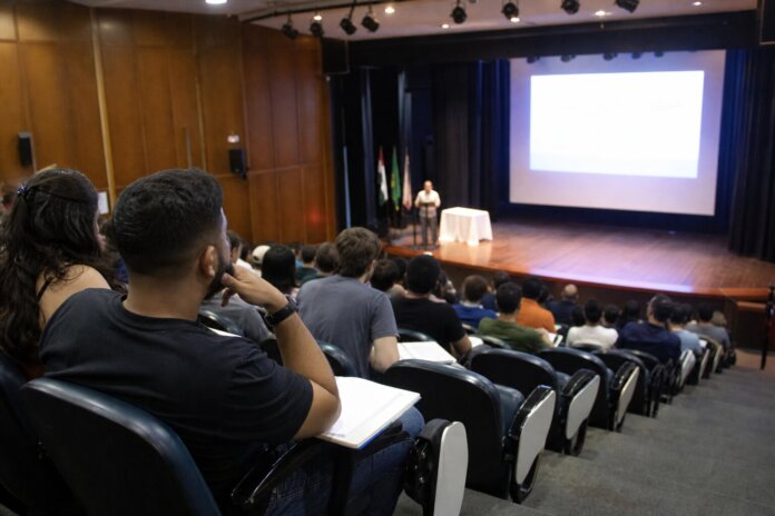FAG Toledo abre inscrições para encontro científico em outubro