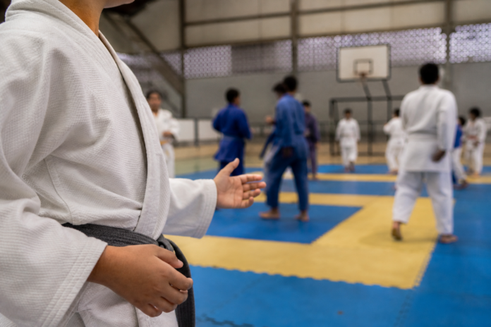 Antonina abre inscrições para judô, vôlei e jiu-jitsu gratuitos para crianças