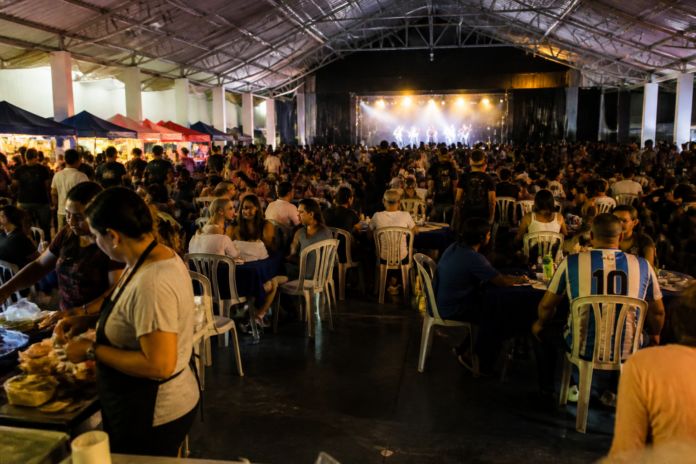 20ª Semana Farroupilha da Integração abre em Francisco Beltrão com shows e gastronomia