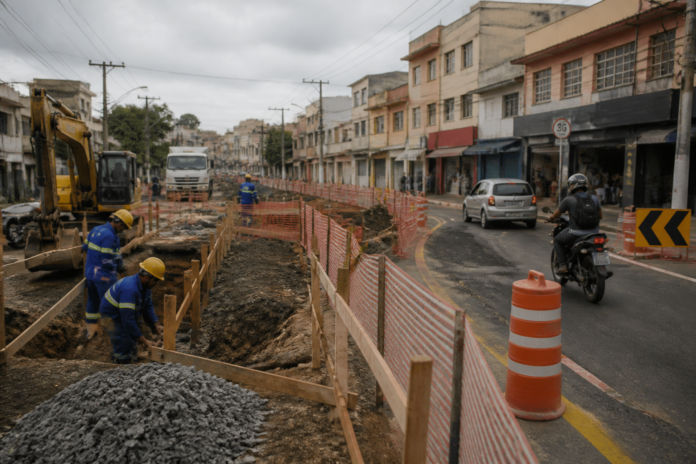 Rua Siqueira Campos em Ponta Grossa fecha para alargamento, obras duram 15 dias