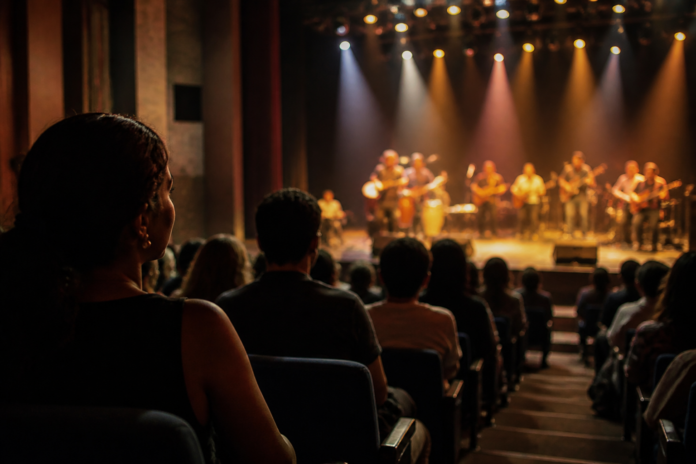 Espetáculo sobre Cascatinha & Inhana toma conta do Cine Teatro Luz em União da Vitória