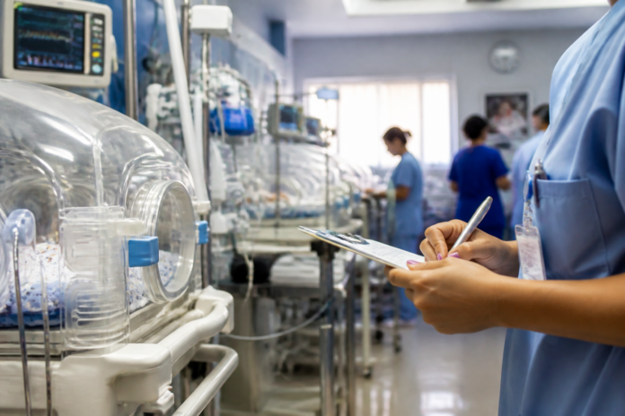 Hospital de Telêmaco Borba atende 322 bebês na UTI Neonatal desde 2023