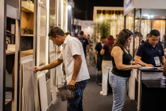 Cianorte recebe ExpoConstrular com 60 empresas de materiais e reformas