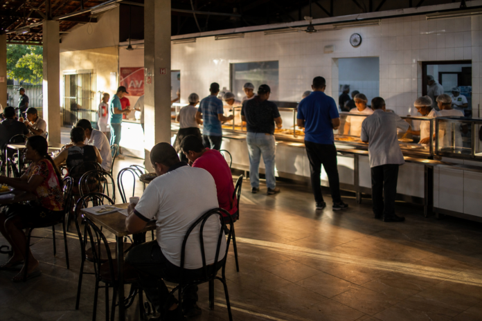 Paranaguá serve mais de 32 mil refeições por mês em dois restaurantes populares