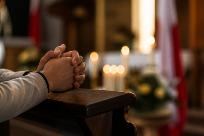 Igreja São Miguel celebra 150 anos da imigração polonesa com festa e festival de prêmios em Araucária