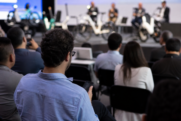Curitiba debate mobilidade elétrica no Encontro Maker desta quarta, entrada é gratuita