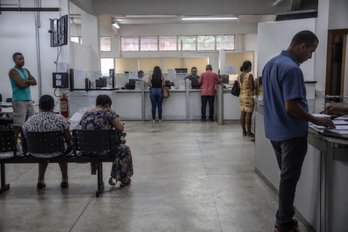 318 vagas de emprego esperam por você na Agência do Trabalhador de Ponta Grossa