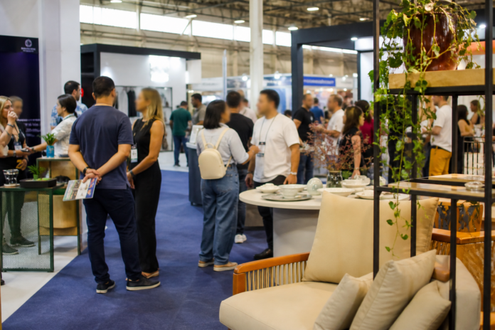 Antonina negocia parcerias na Feira do Empreendedor e projeta produtos locais