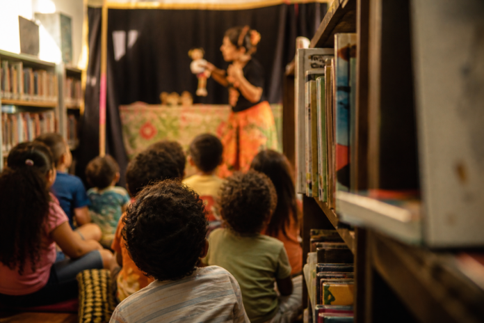 Biblioteca de Cascavel apresenta peça infantil em duas sessões nesta quinta (24)