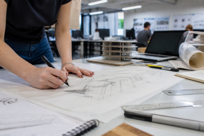UEM abre 12 vagas de mestrado em Design em Cianorte: inscrições até 5 de outubro