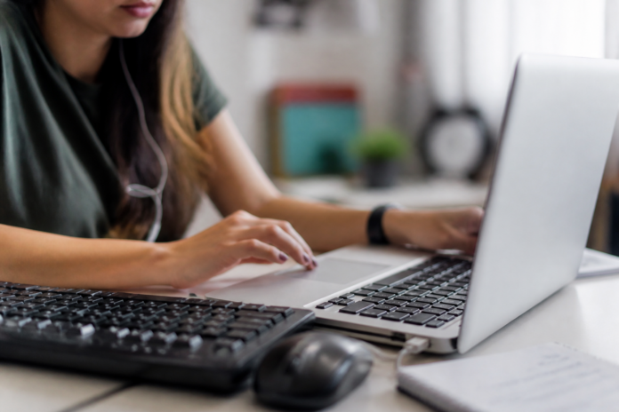 Marechal Cândido Rondon abre curso online gratuito de Assistente Administrativo