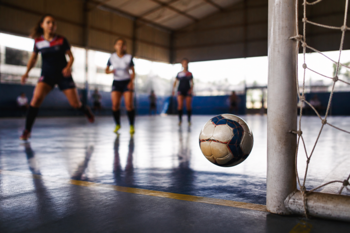 Stein Cascavel Futsal garante semifinal da Série Prata com campanha perfeita