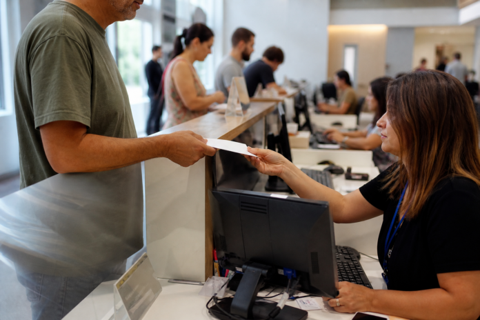 Colombo abre 80 vagas para pessoas com deficiência em mutirão de emprego