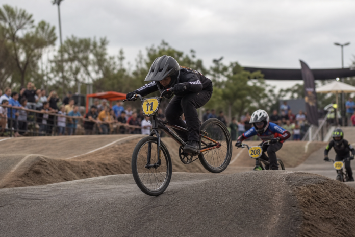 Curitiba tem primeira Copa de BMX entre escolas municipais no dia 26 de setembro
