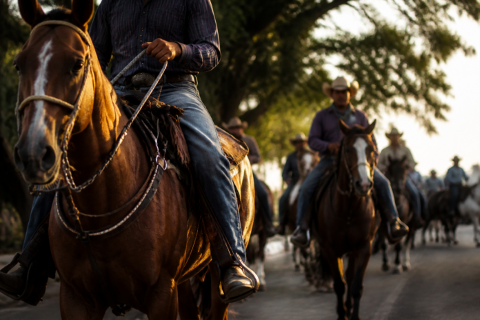 Semana Farroupilha 2026 começa quinta-feira em Toledo com cavalgada e shows