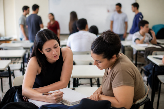 Mestrado gratuito em Foz do Iguaçu abre 32 vagas: inscrições até outubro